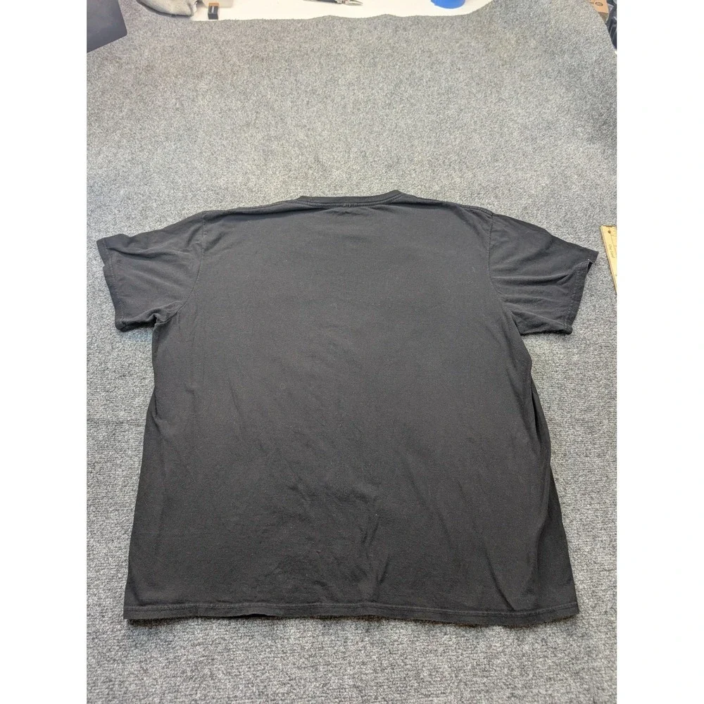 Jujutsu Kaisen Shirt Mens 2XL Black Anime Yuji Gojo Graphic Tee Crunchyroll